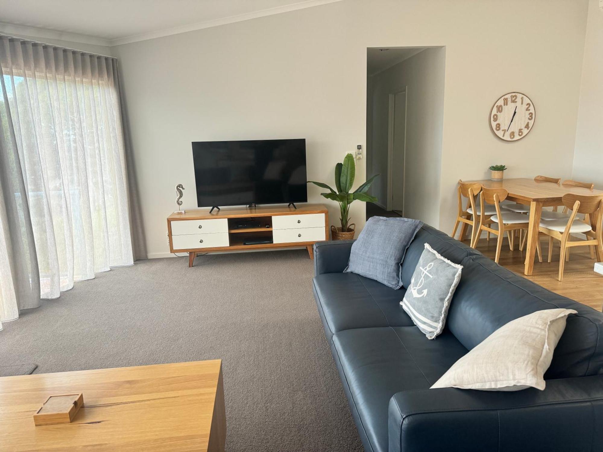 Aparthotel Bluewater 4*