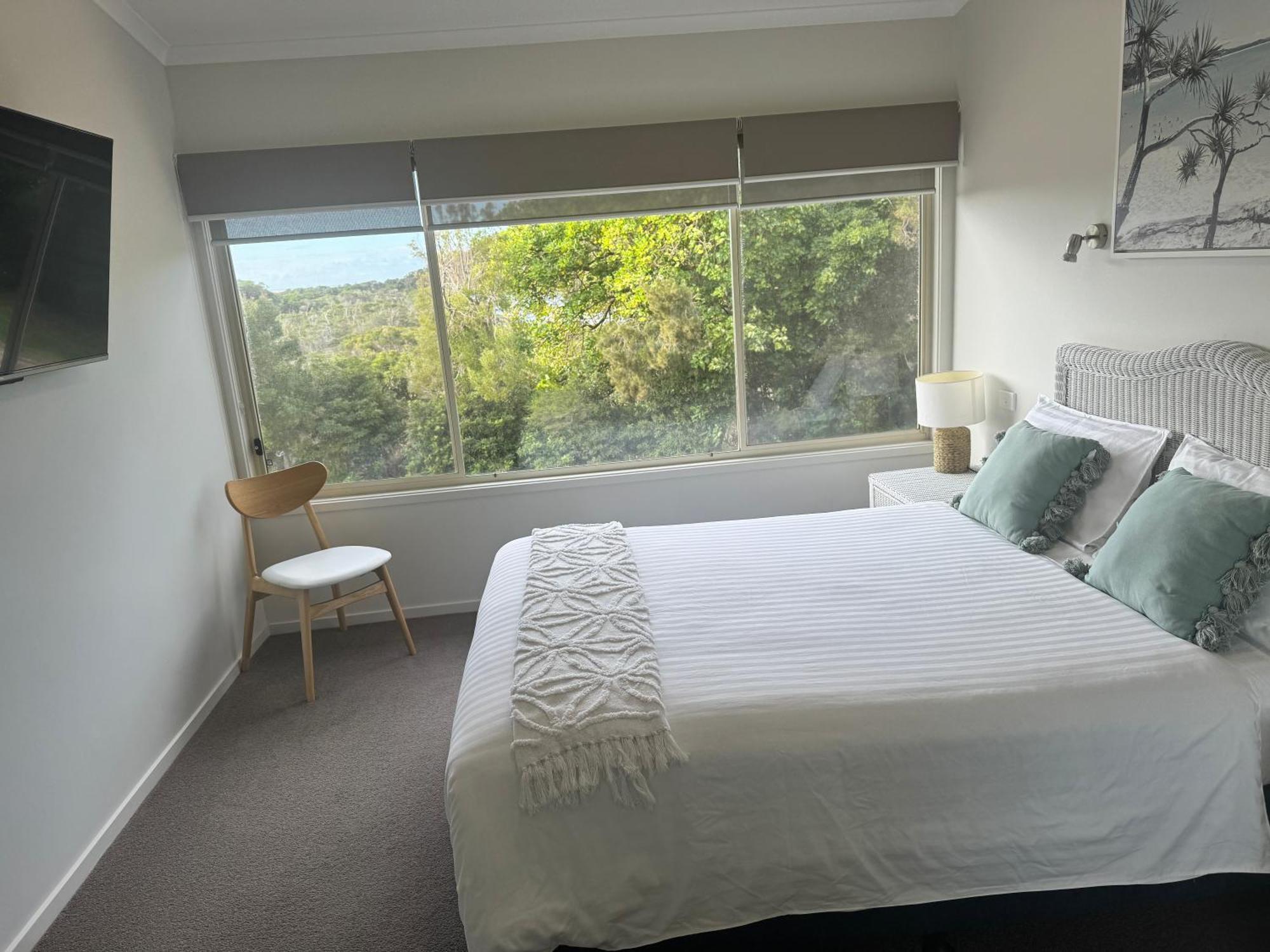 Bluewater Aparthotel 4*